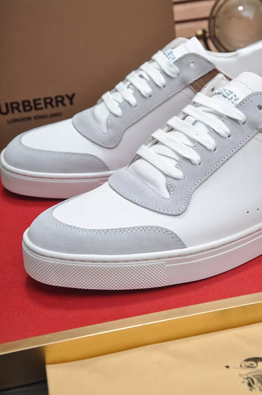 Burberry Casual Shoes For Men Fashionable 2286