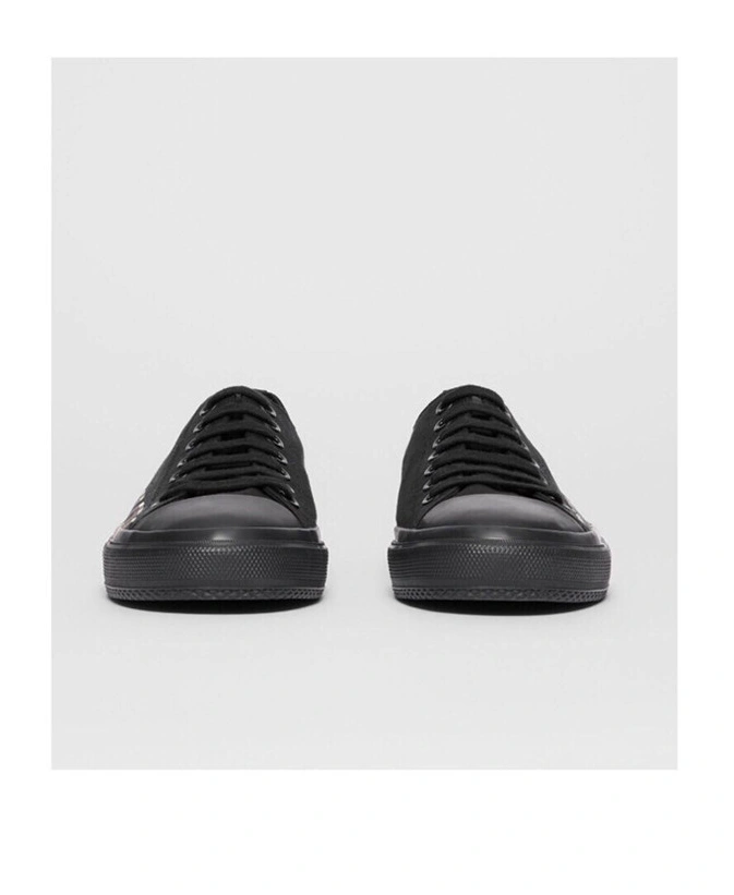 Burberry Casual Shoes For Men Flexible 4332