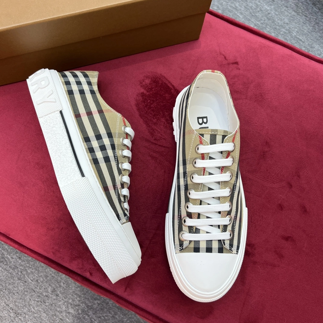 Burberry Casual Shoes For Men GoAnywhere 3181