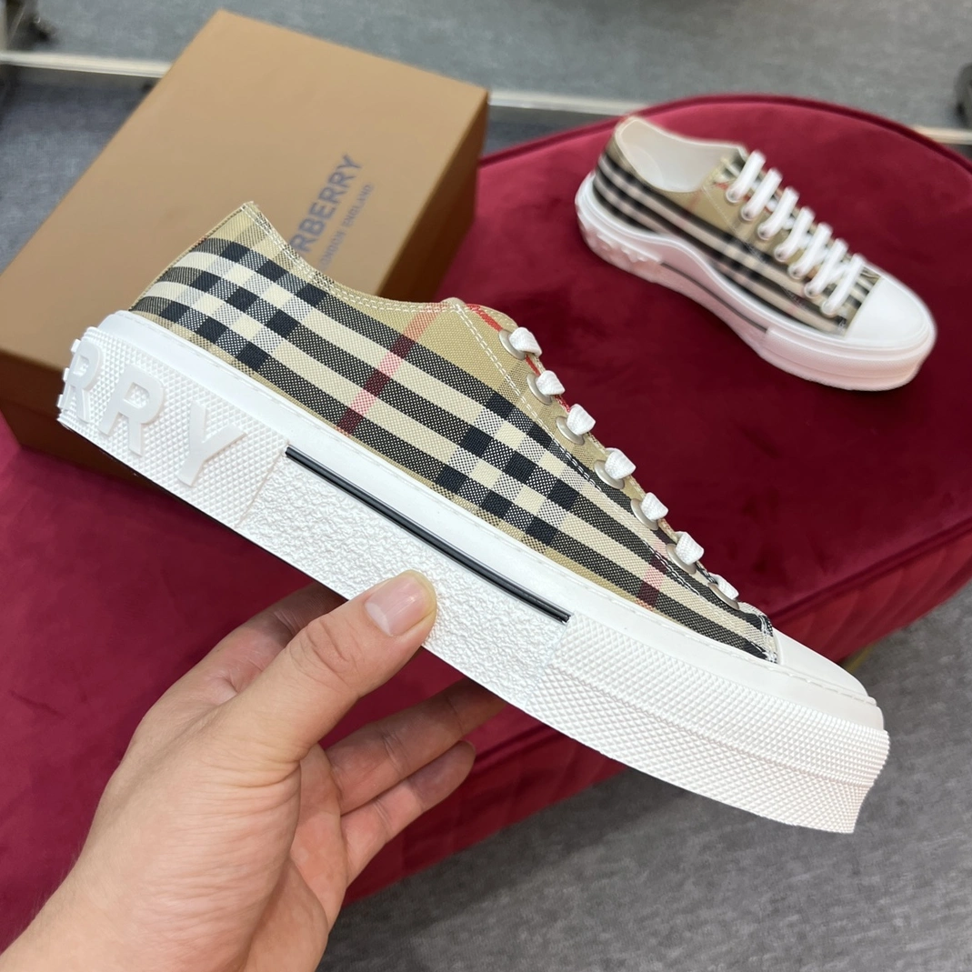 Burberry Casual Shoes For Men GoAnywhere 3181