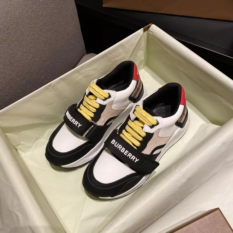 Burberry Casual Shoes For Men GoAnywhere 8990
