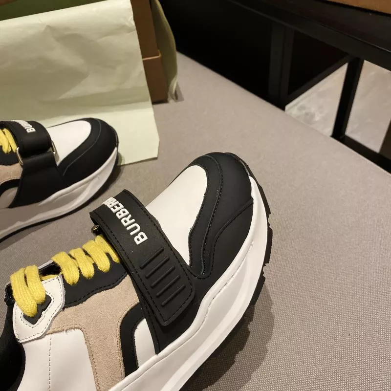 Burberry Casual Shoes For Men GoAnywhere 8990