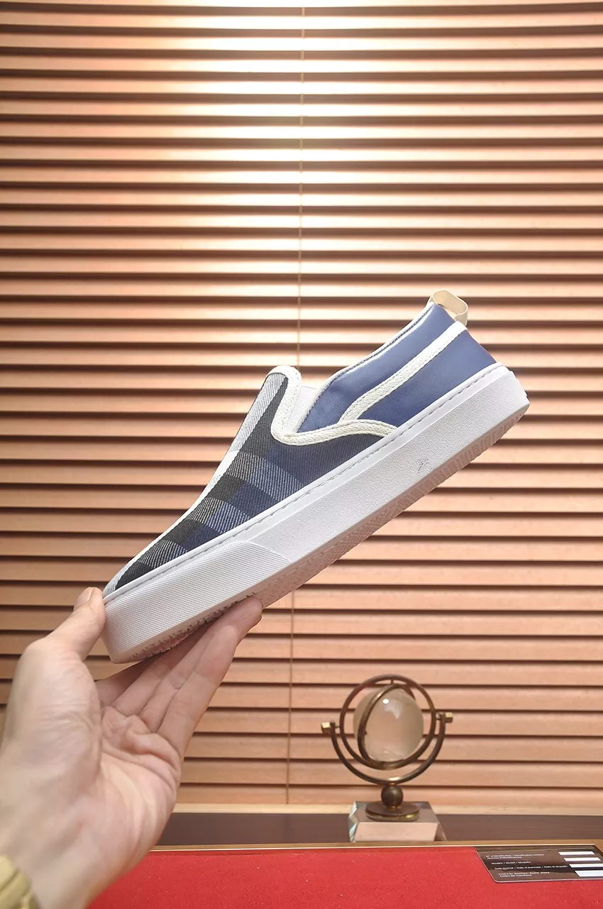 Burberry Casual Shoes For Men HighQuality 2986