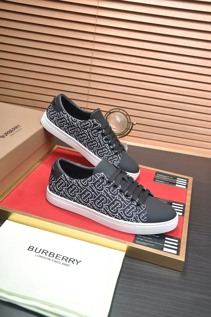 Burberry Casual Shoes For Men HighQuality 870