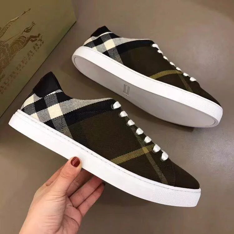 Burberry Casual Shoes For Men Lightweight 798