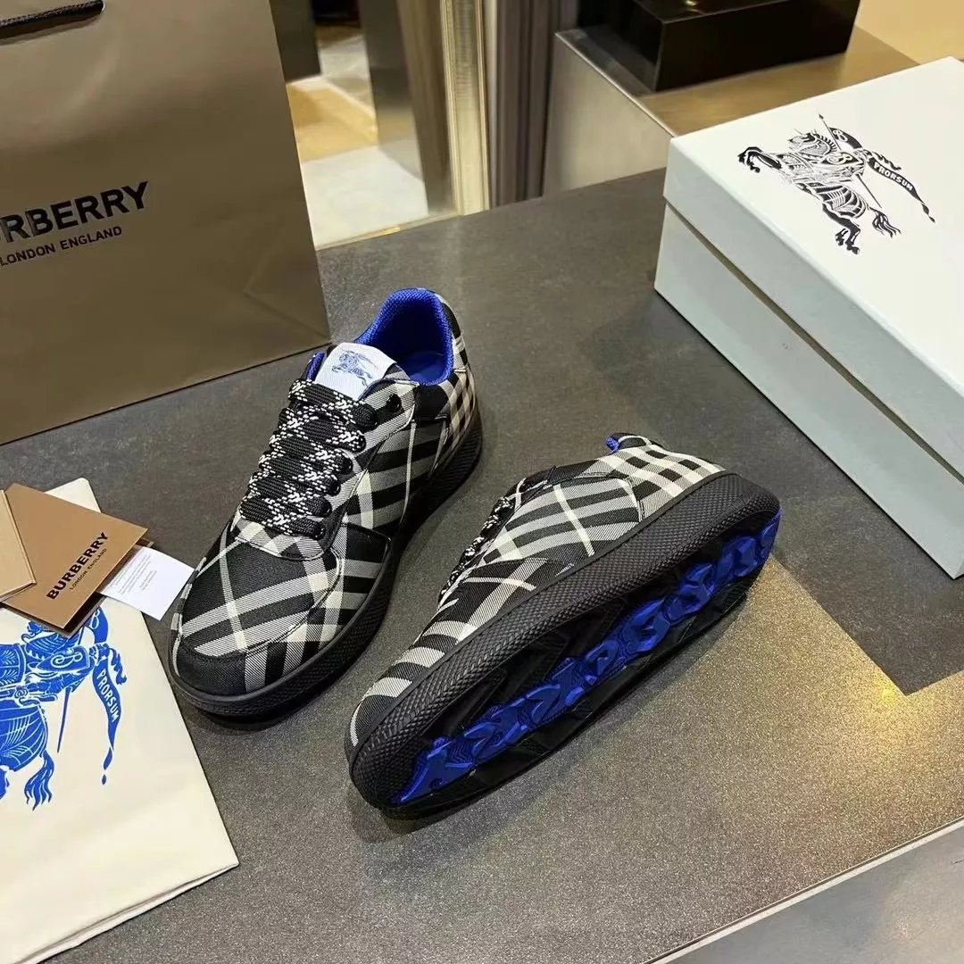 Burberry Casual Shoes For Men Lightweight 8431