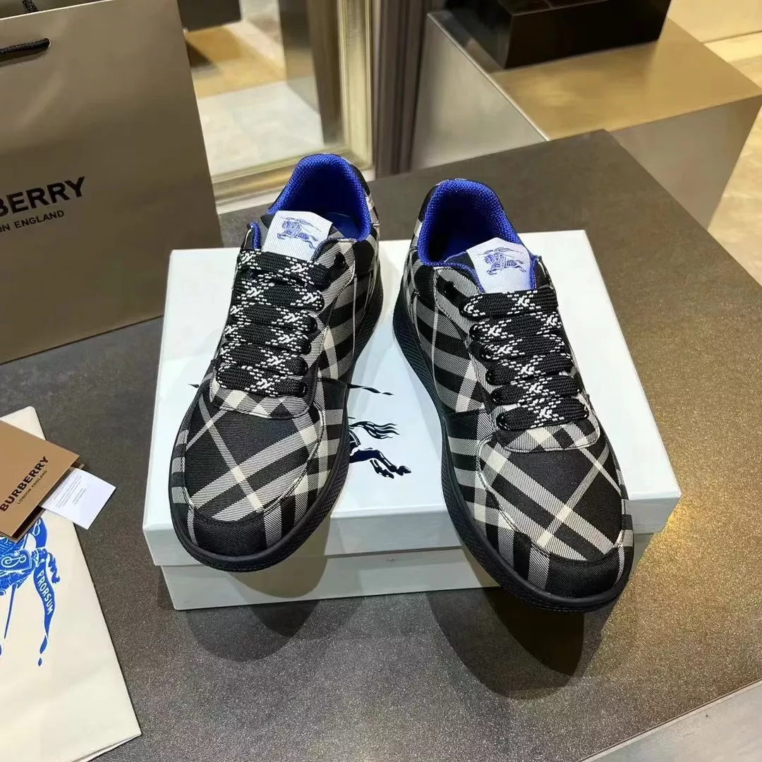 Burberry Casual Shoes For Men Lightweight 8431
