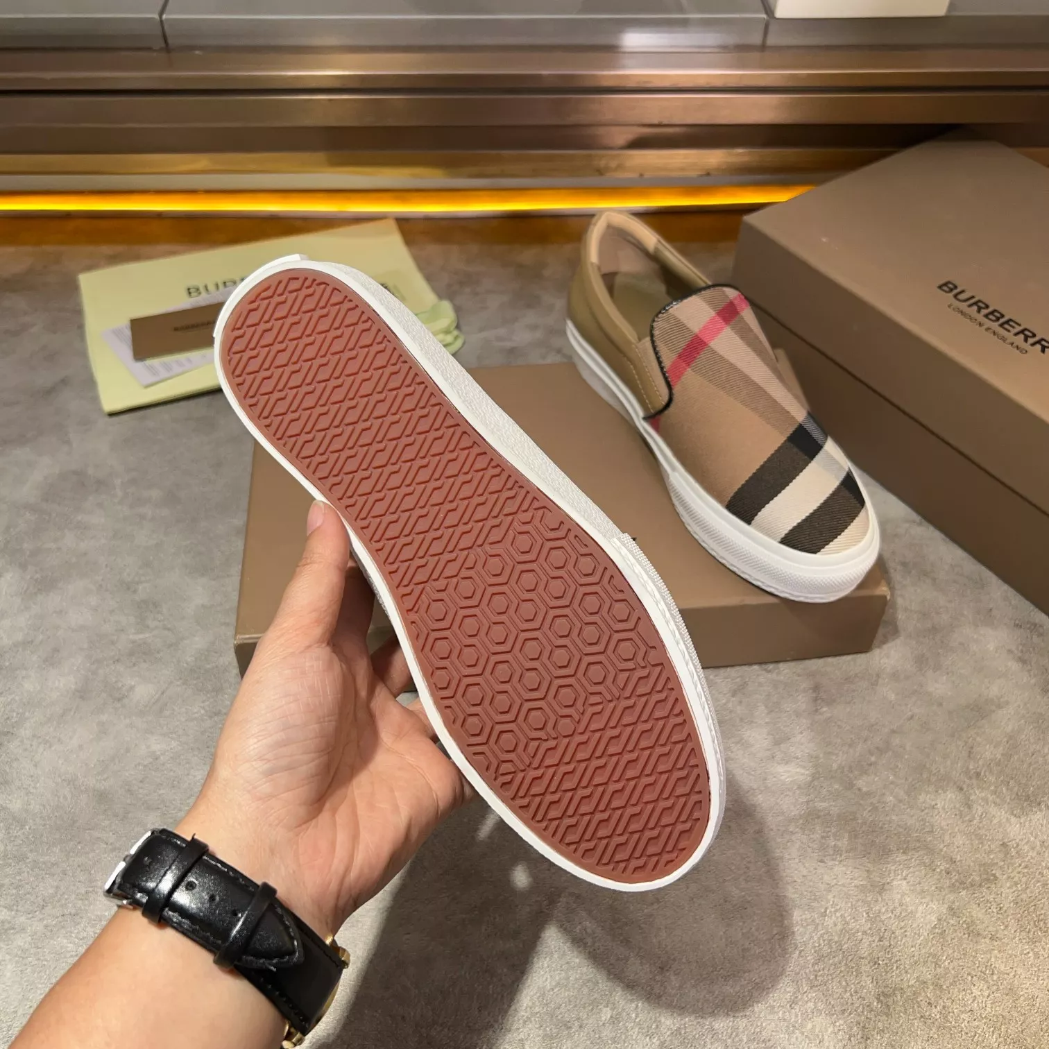 Burberry Casual Shoes For Men NewStyle 7359