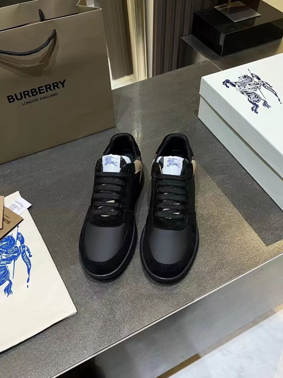 Burberry Casual Shoes For Men Popular 6967
