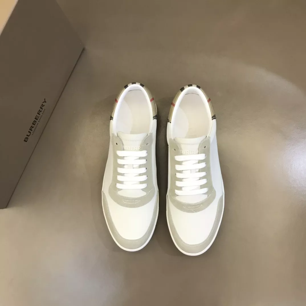 Burberry Casual Shoes For Men Popular 8909