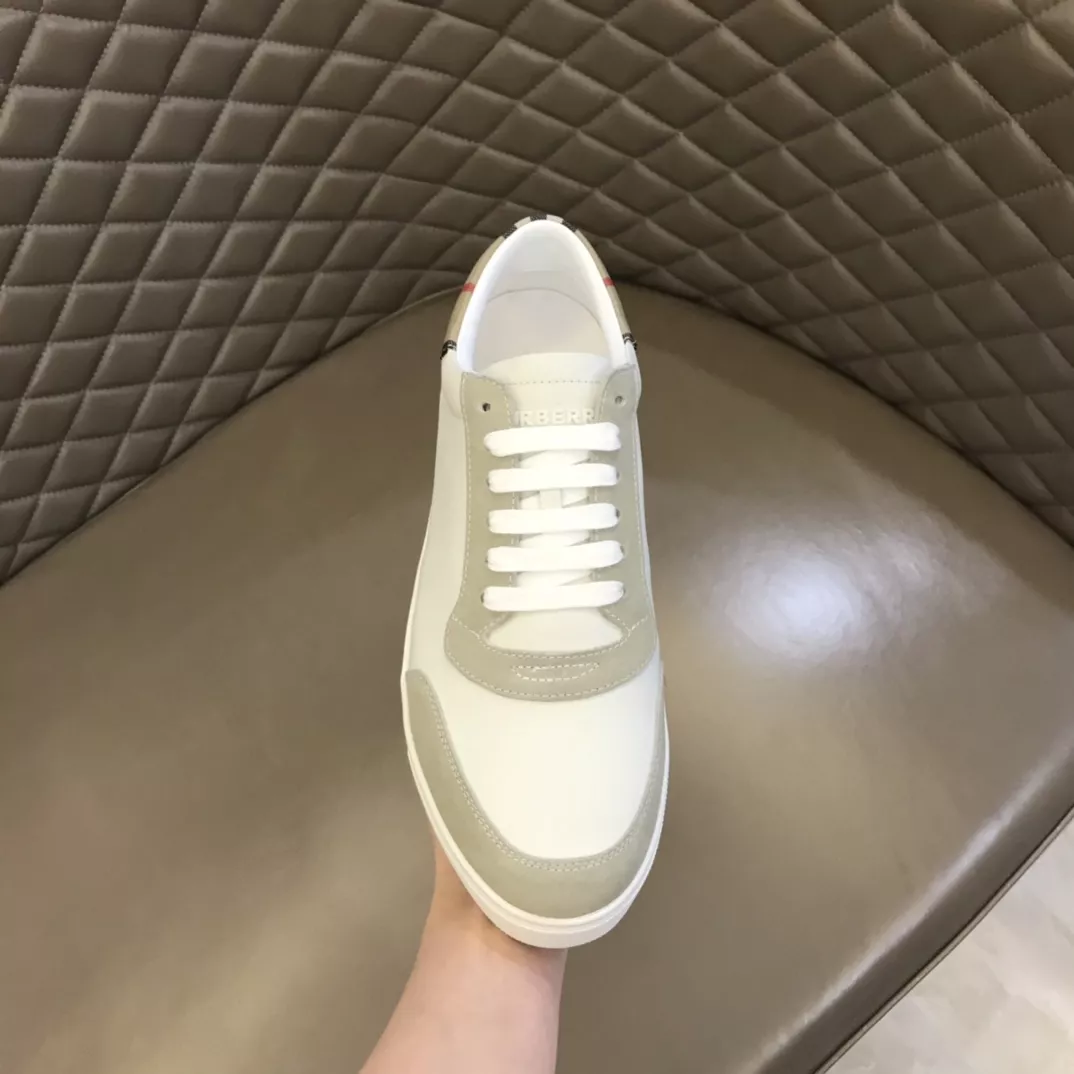 Burberry Casual Shoes For Men Popular 8909