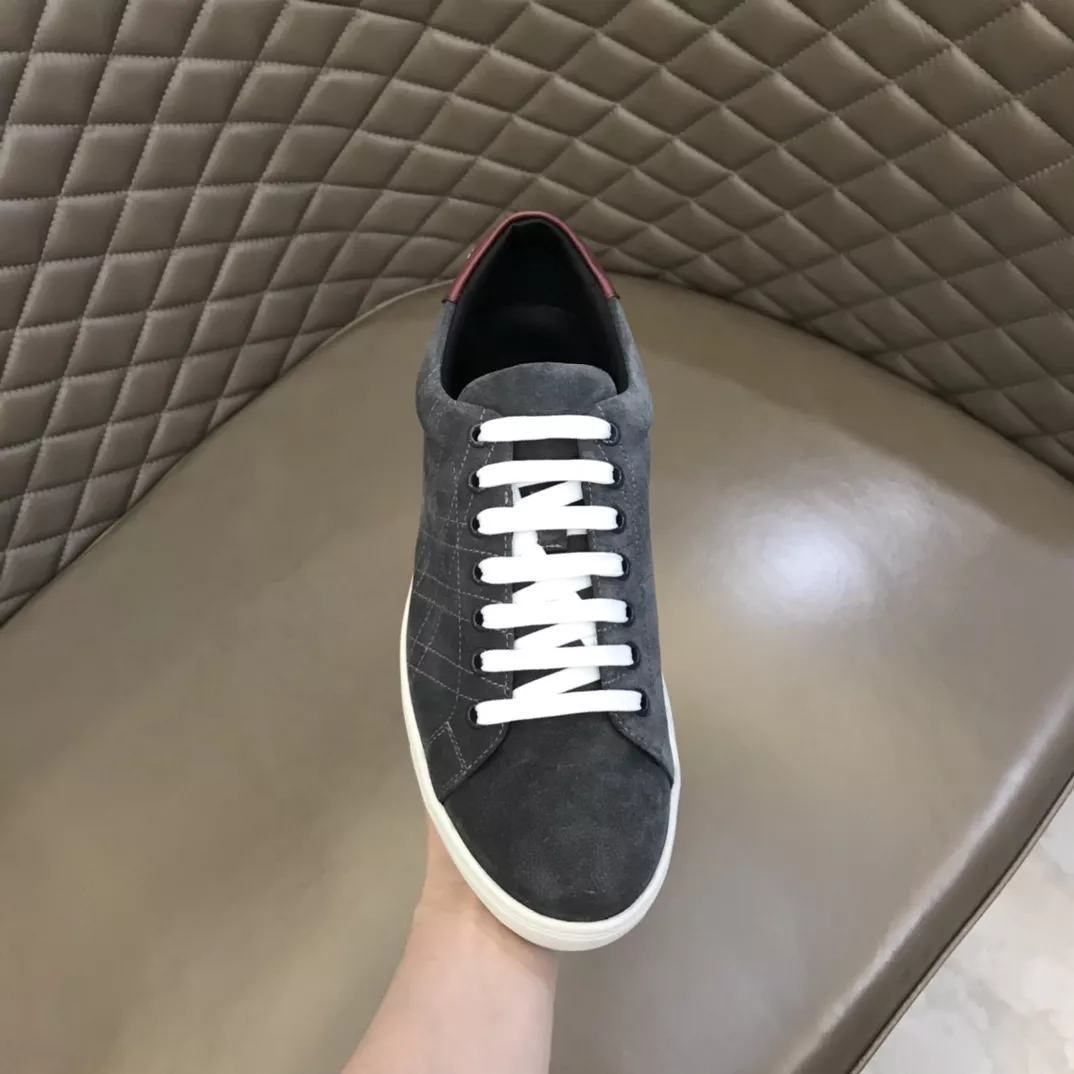Burberry Casual Shoes For Men Practical 9760