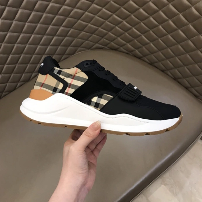 Burberry Casual Shoes For Men Refined 580
