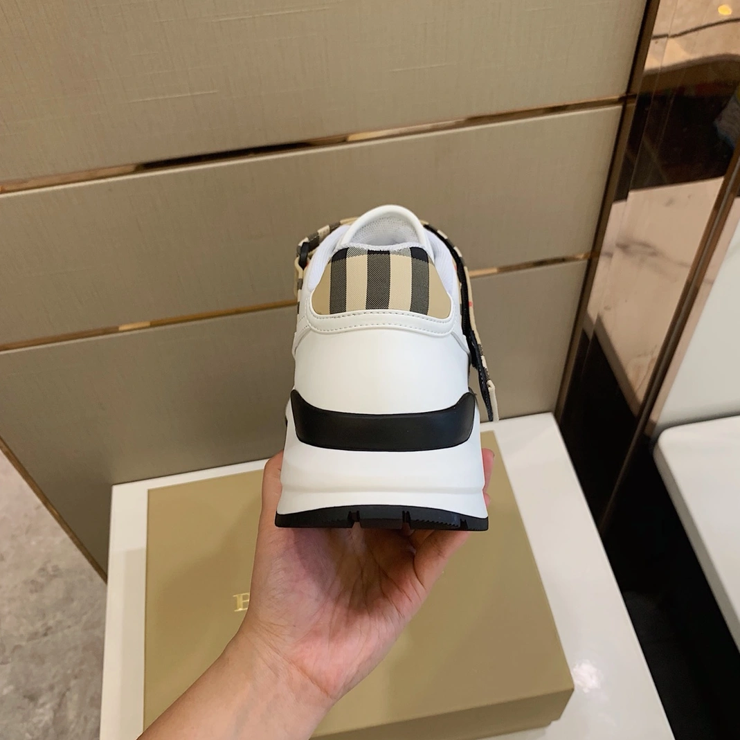 Burberry Casual Shoes For Men Refined 6062