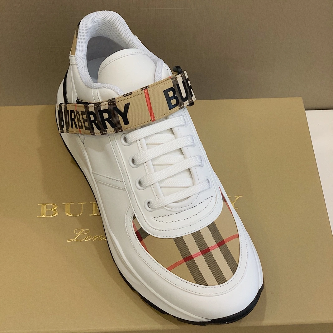 Burberry Casual Shoes For Men Refined 6062