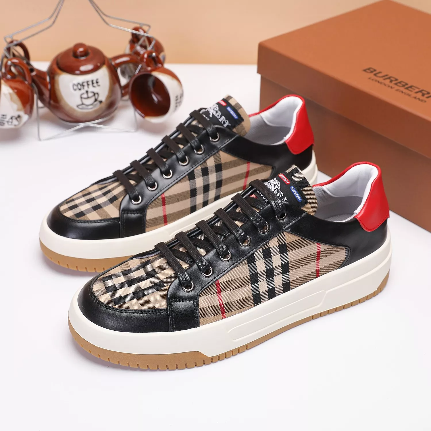 Burberry Casual Shoes For Men Refined 9180