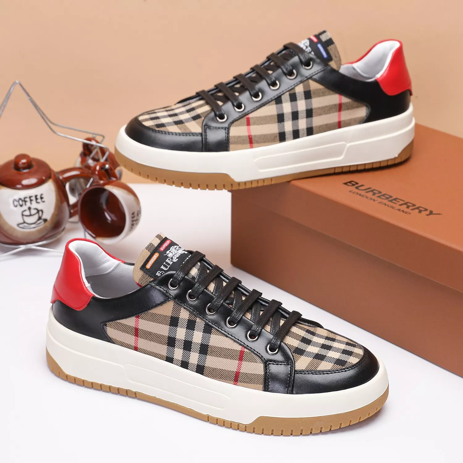 Burberry Casual Shoes For Men Refined 9180