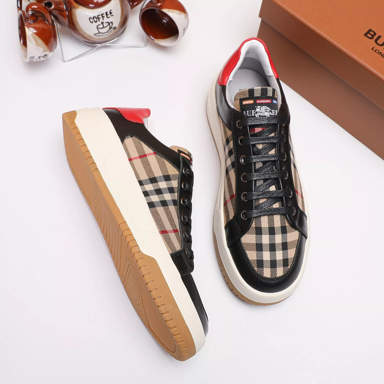 Burberry Casual Shoes For Men Refined 9180