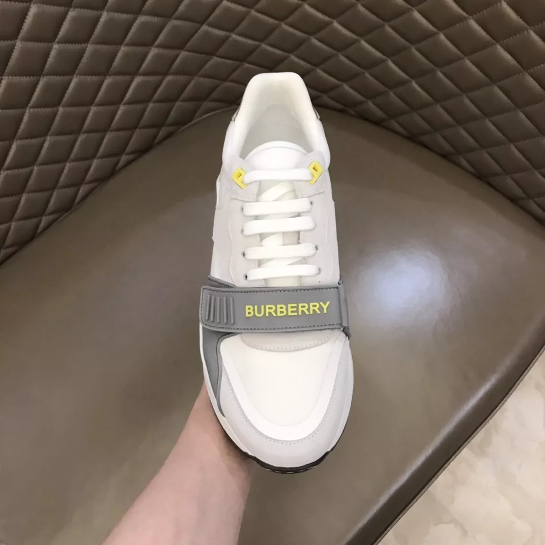 Burberry Casual Shoes For Men Resilient 4833