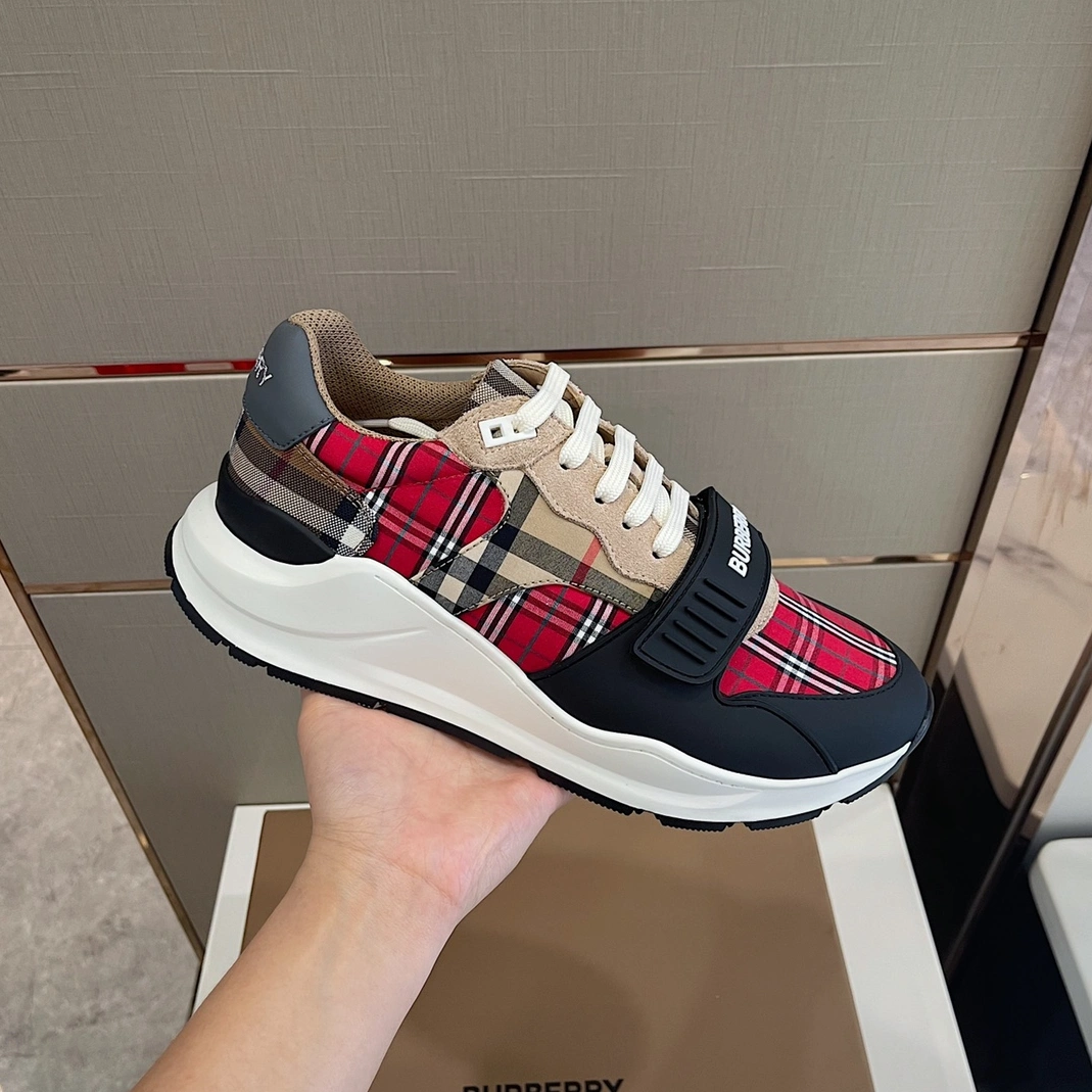 Burberry Casual Shoes For Men Soft 6840