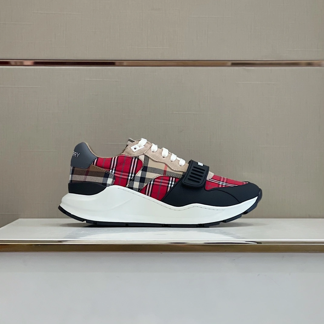 Burberry Casual Shoes For Men Soft 6840