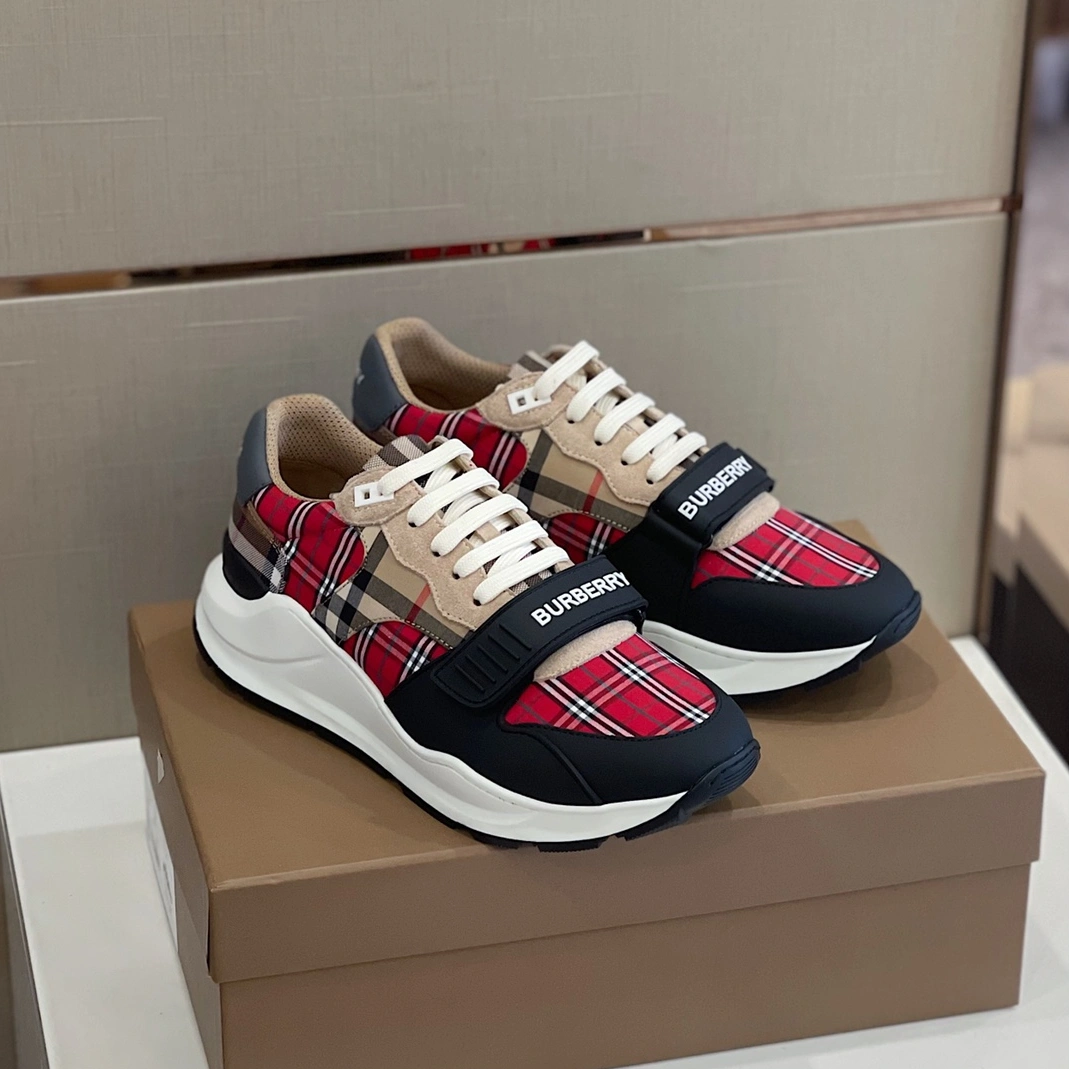 Burberry Casual Shoes For Men Soft 6840