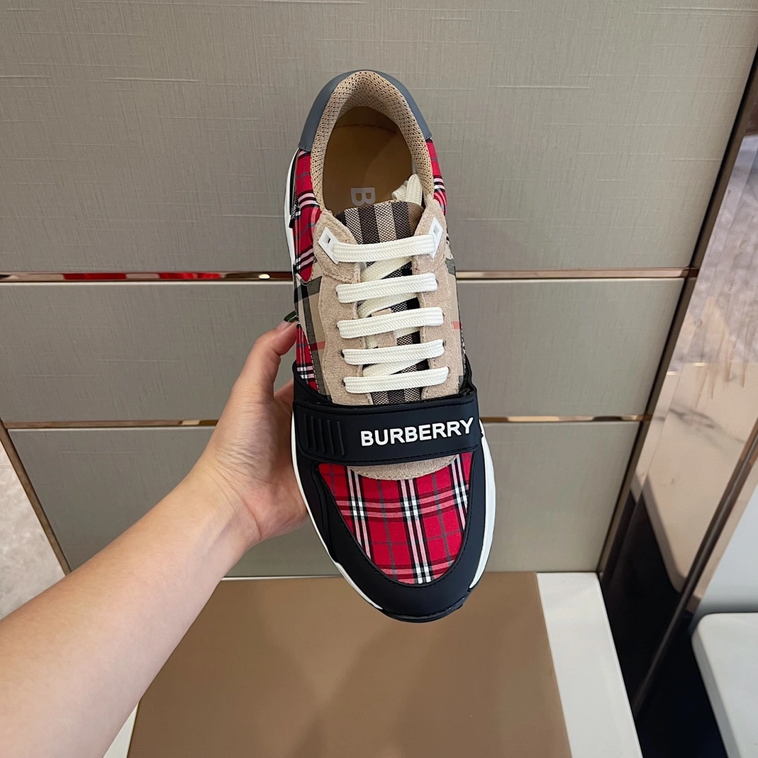 Burberry Casual Shoes For Men Soft 6840