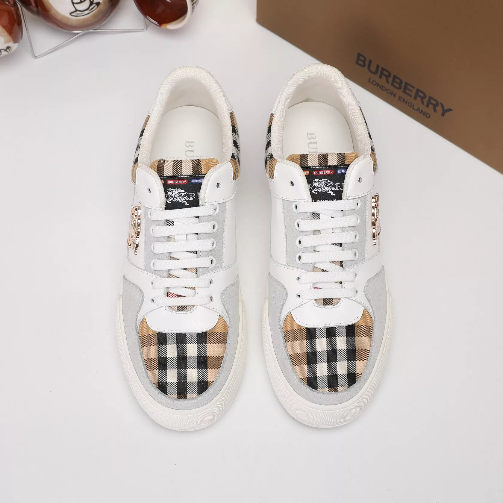 Burberry Casual Shoes For Men Soft 9924