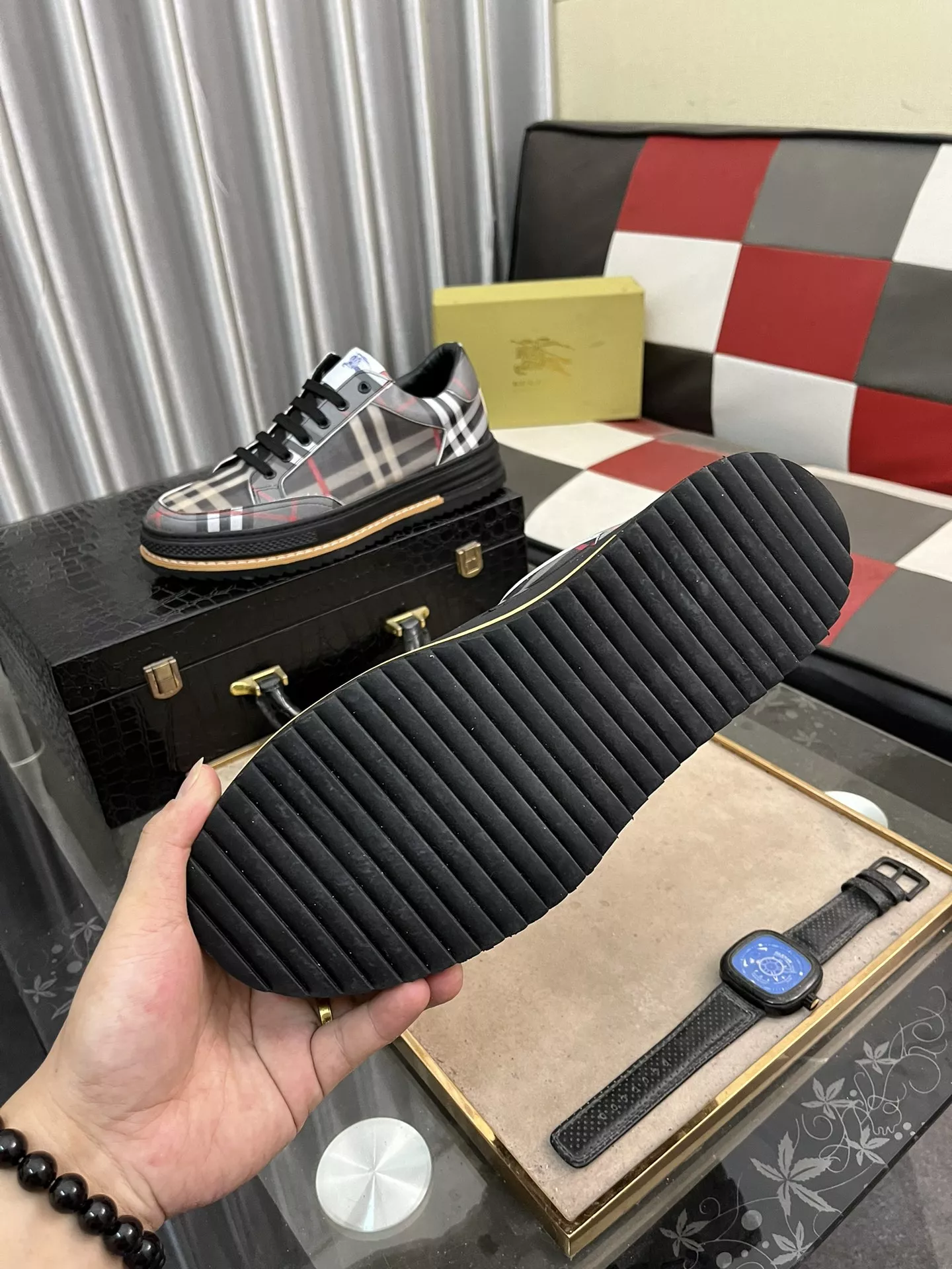 Burberry Casual Shoes For Men Timeless 2058