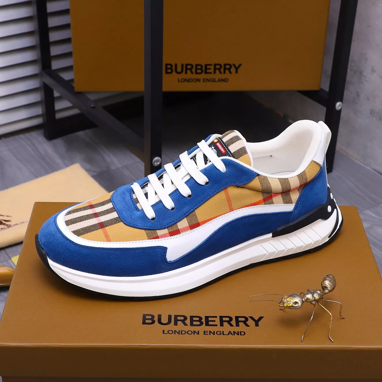 Burberry Casual Shoes For Men Trendy 4644