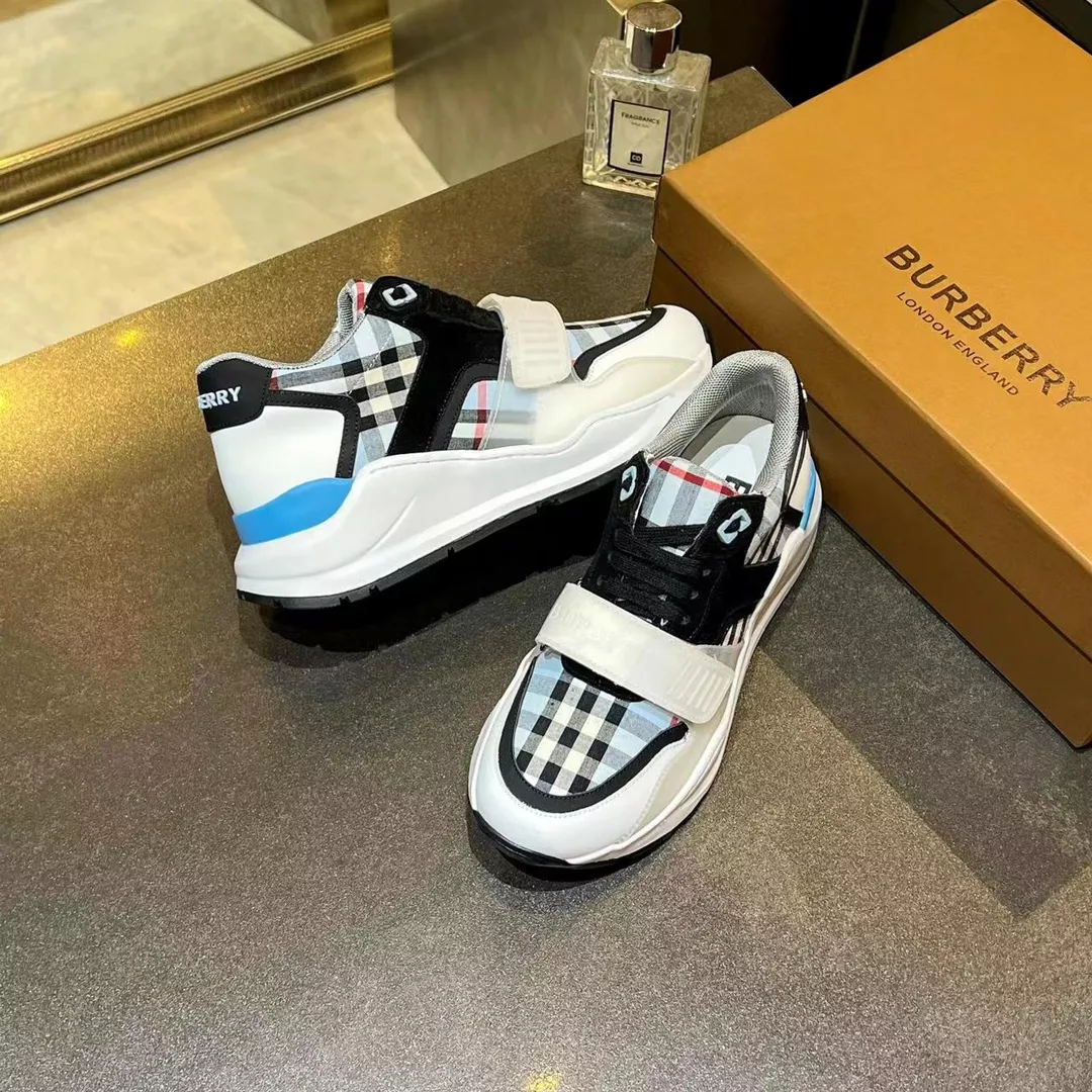 Burberry Casual Shoes For Men Trendy 8423