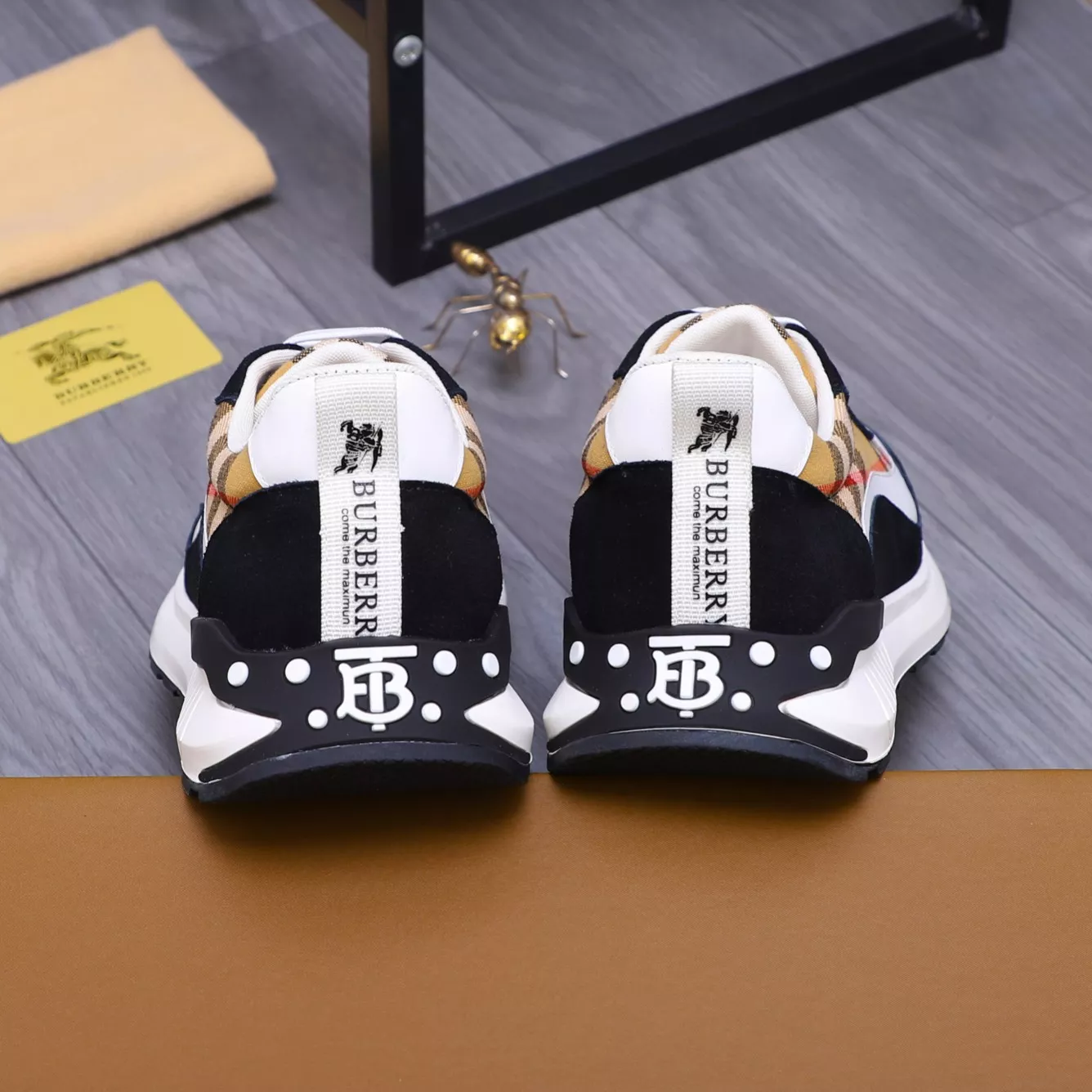 Burberry Casual Shoes For Men Trendy 9905