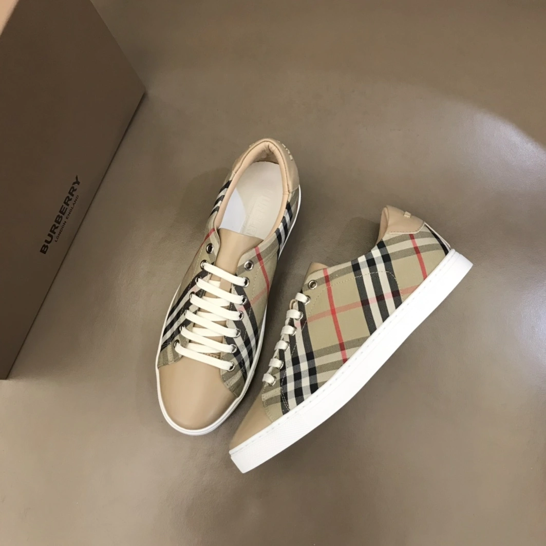 Burberry Casual Shoes For Men Unique 4632