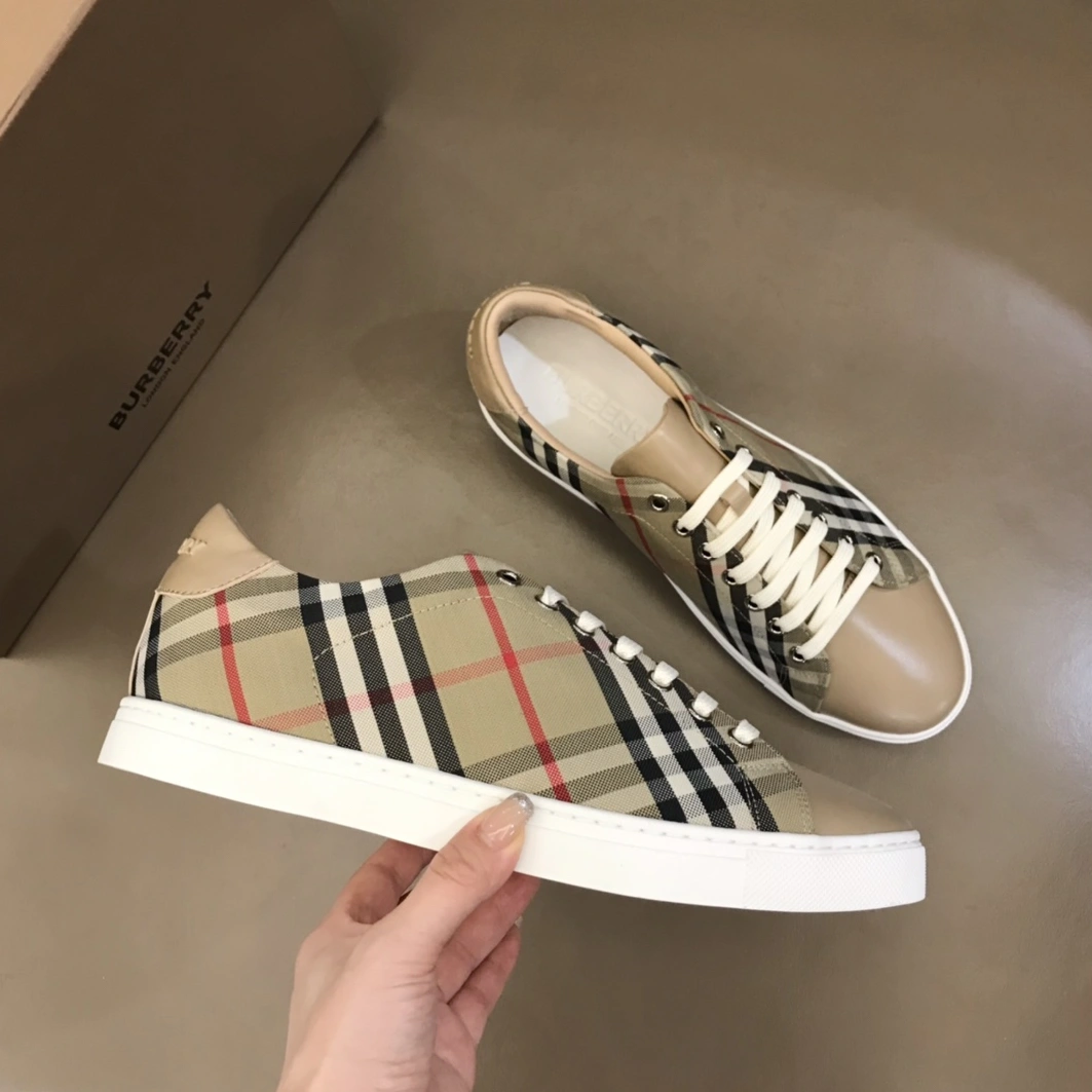 Burberry Casual Shoes For Men Unique 4632