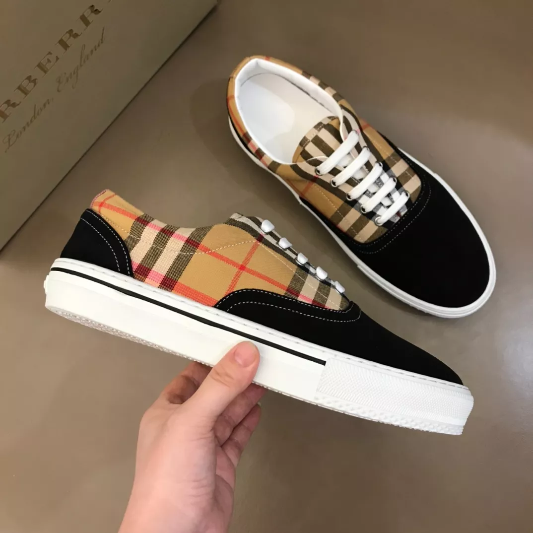 Burberry Casual Shoes For Men WellDesigned 2345