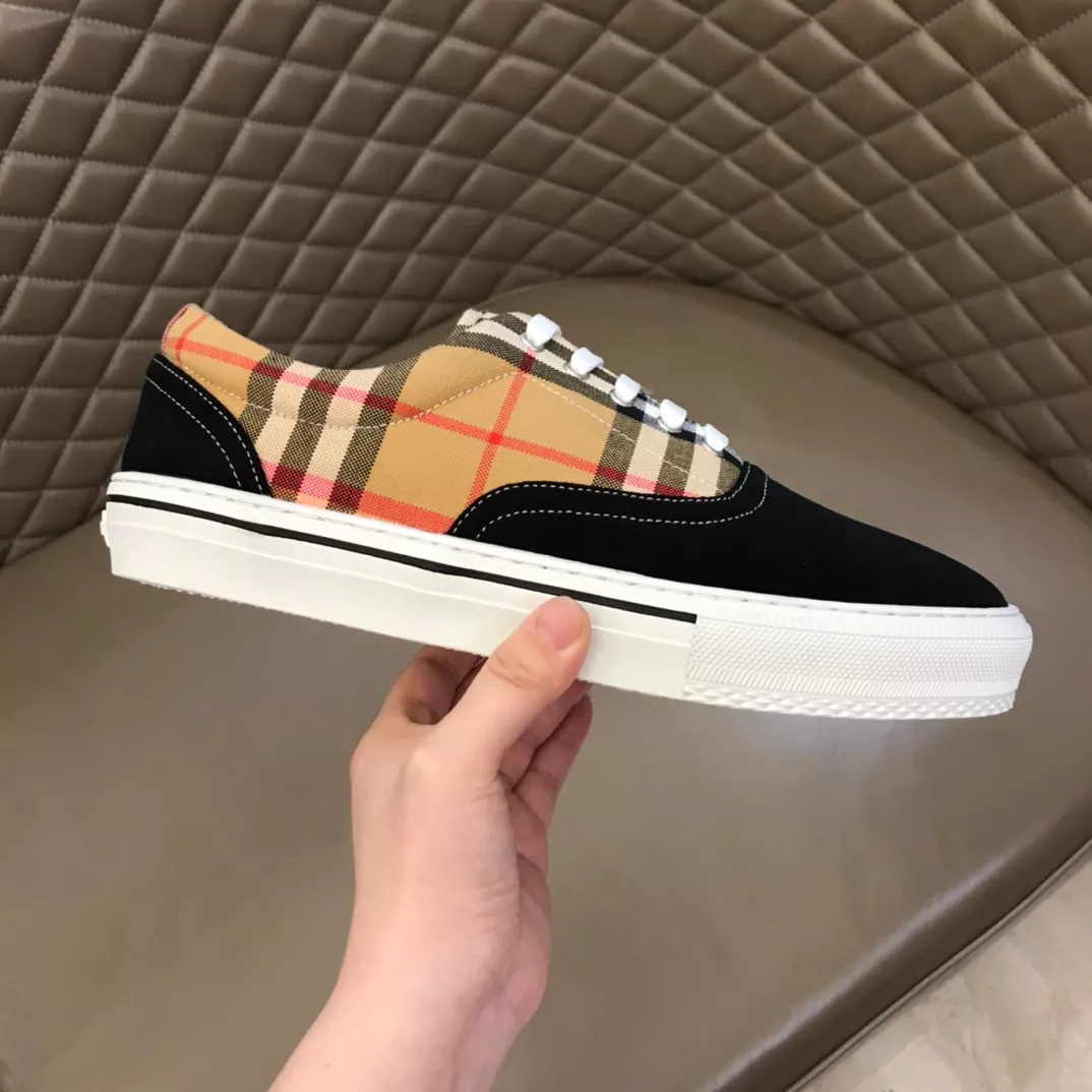 Burberry Casual Shoes For Men WellDesigned 2345