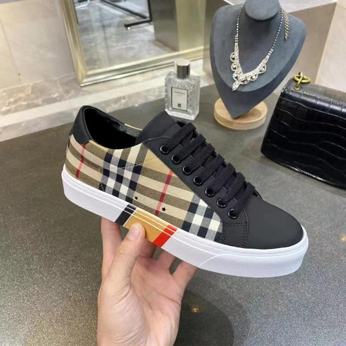 Burberry Casual Shoes For Women Durable 1459