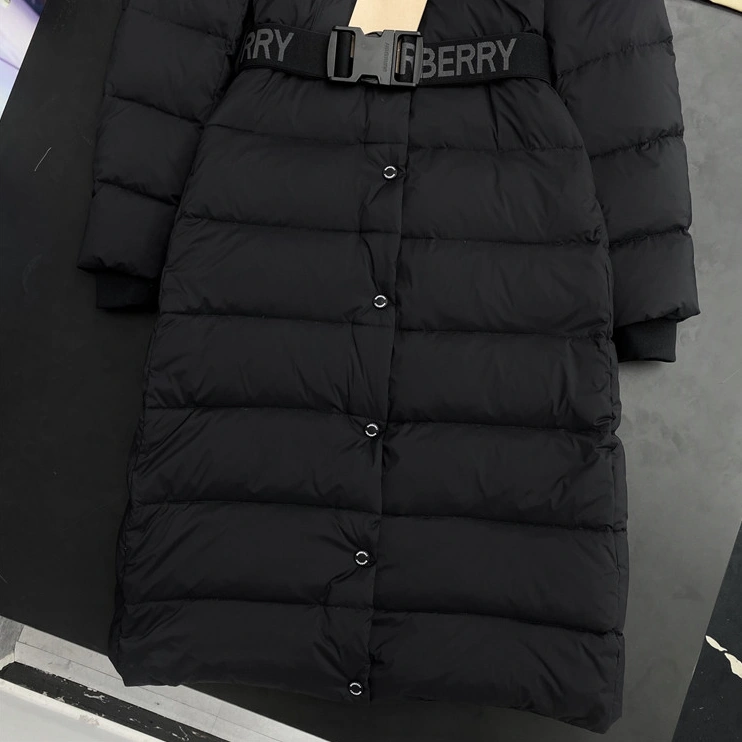 Burberry Down Feather Coat Long Sleeved For Women StreetReady 581