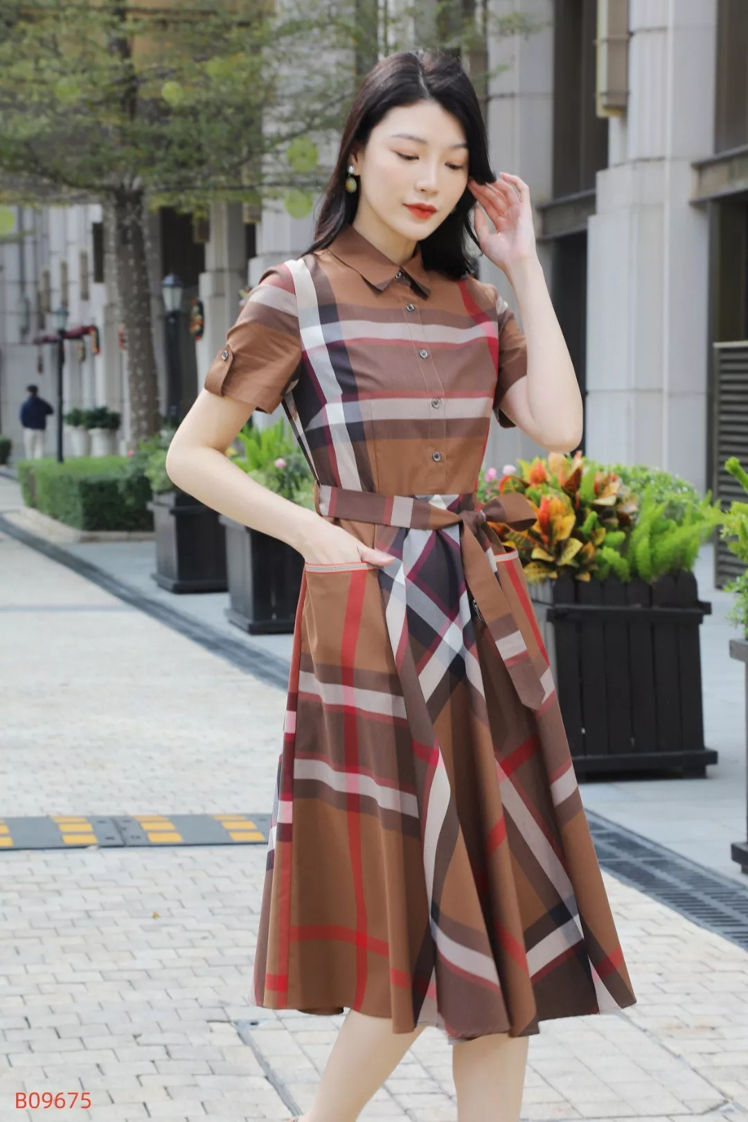 Burberry Dresses Short Sleeved For Women Durable 9435