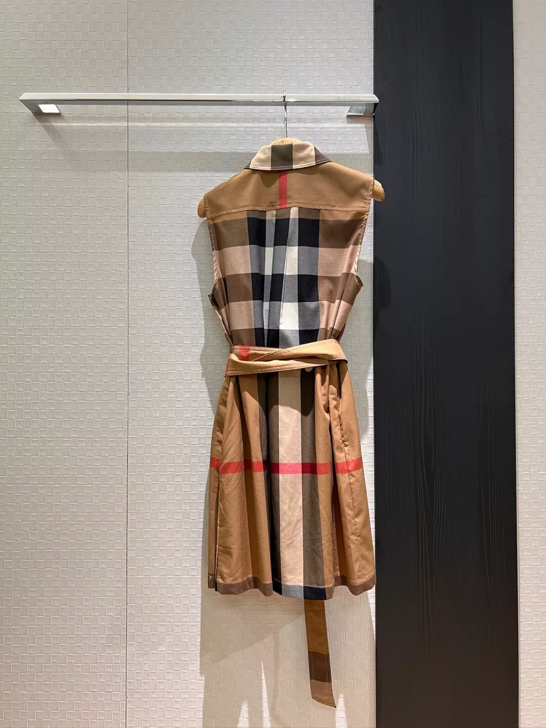 Burberry Dresses Sleeveless For Women Versatile 5118