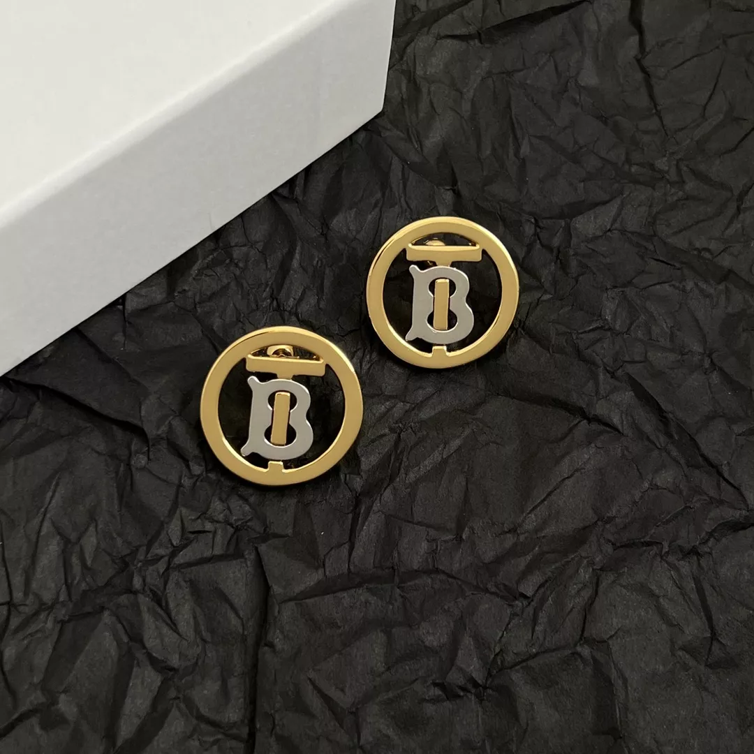 Burberry Earrings For Women Classic 255