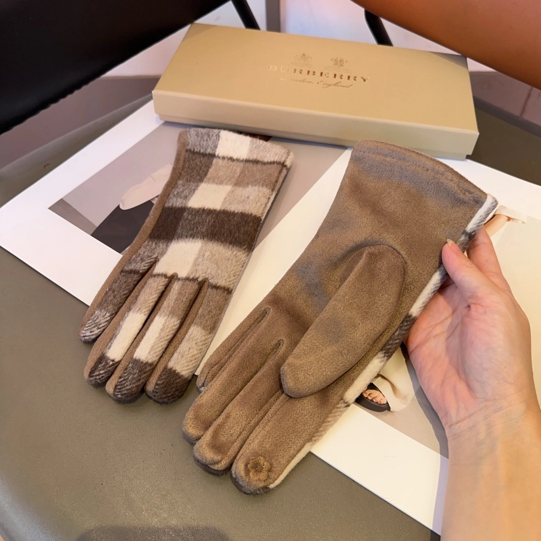 Burberry Gloves Fashionable 2952