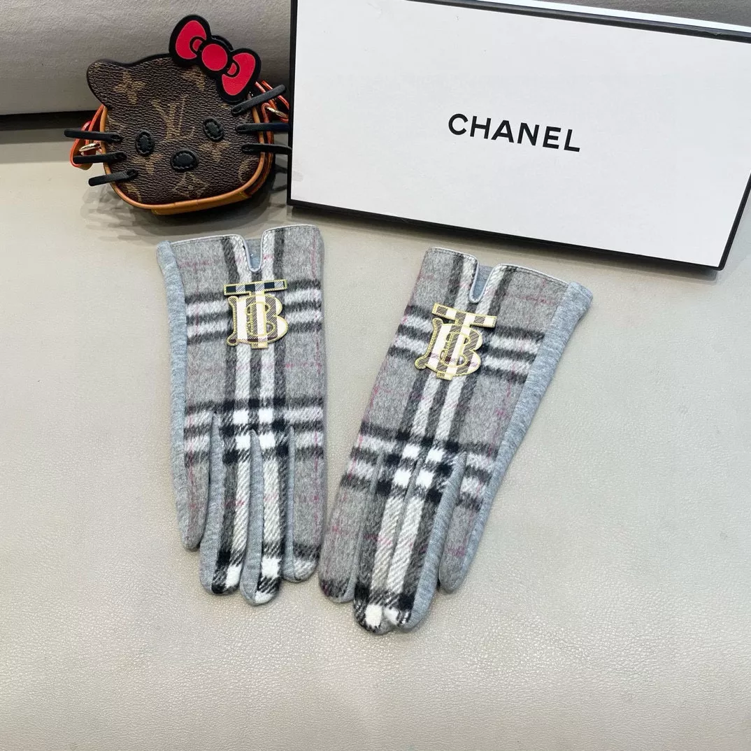 Burberry Gloves Popular 604