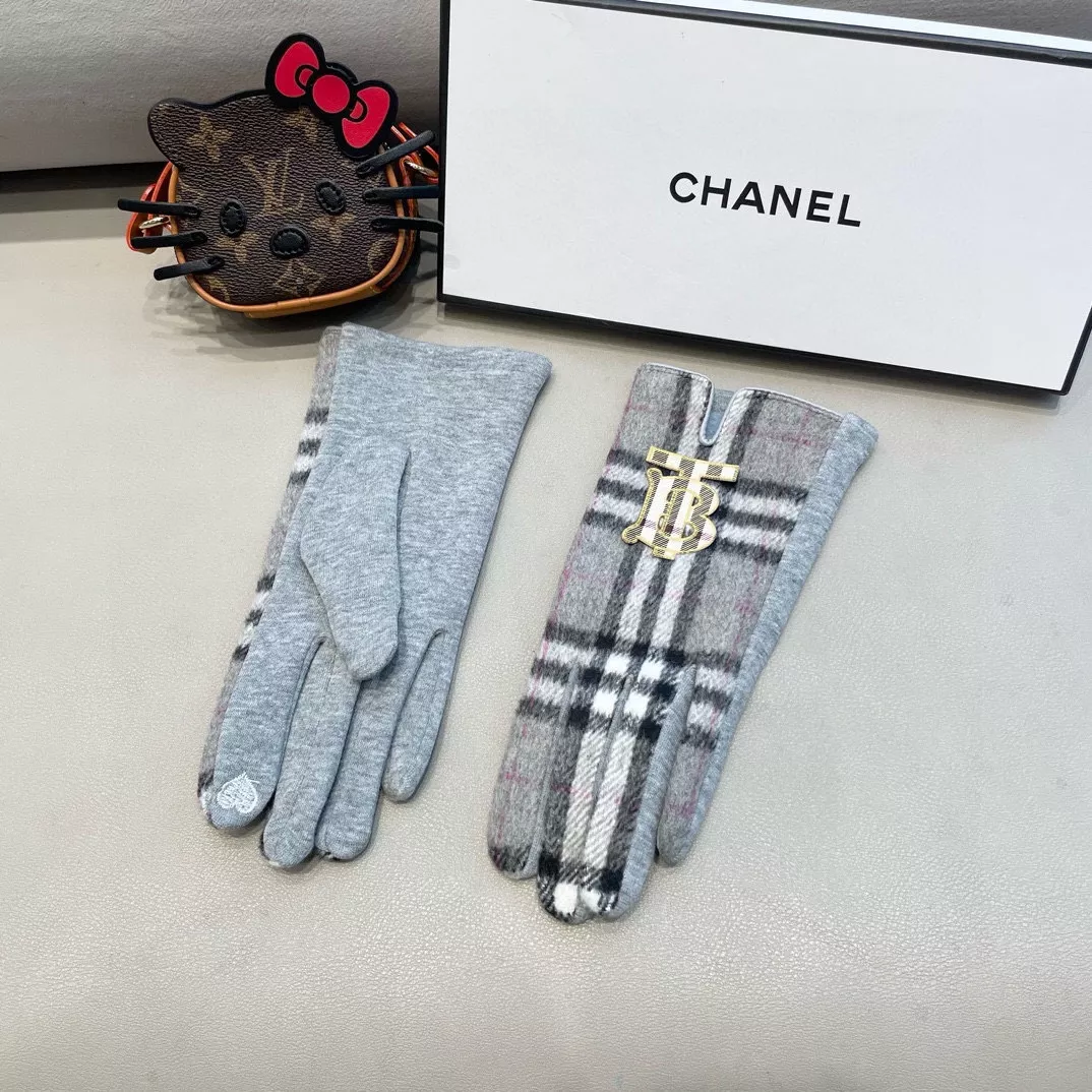 Burberry Gloves Popular 604