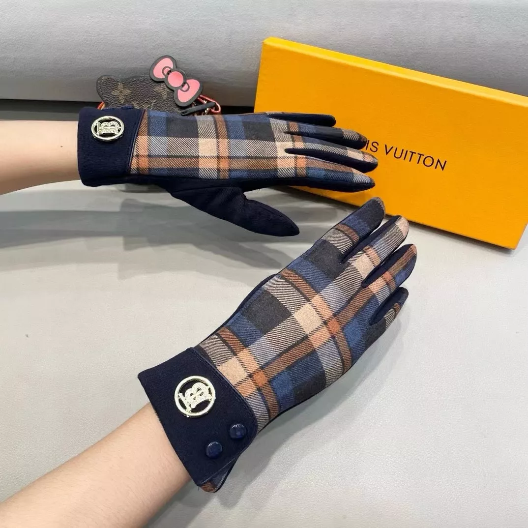 Burberry Gloves UrbanStyle 1320