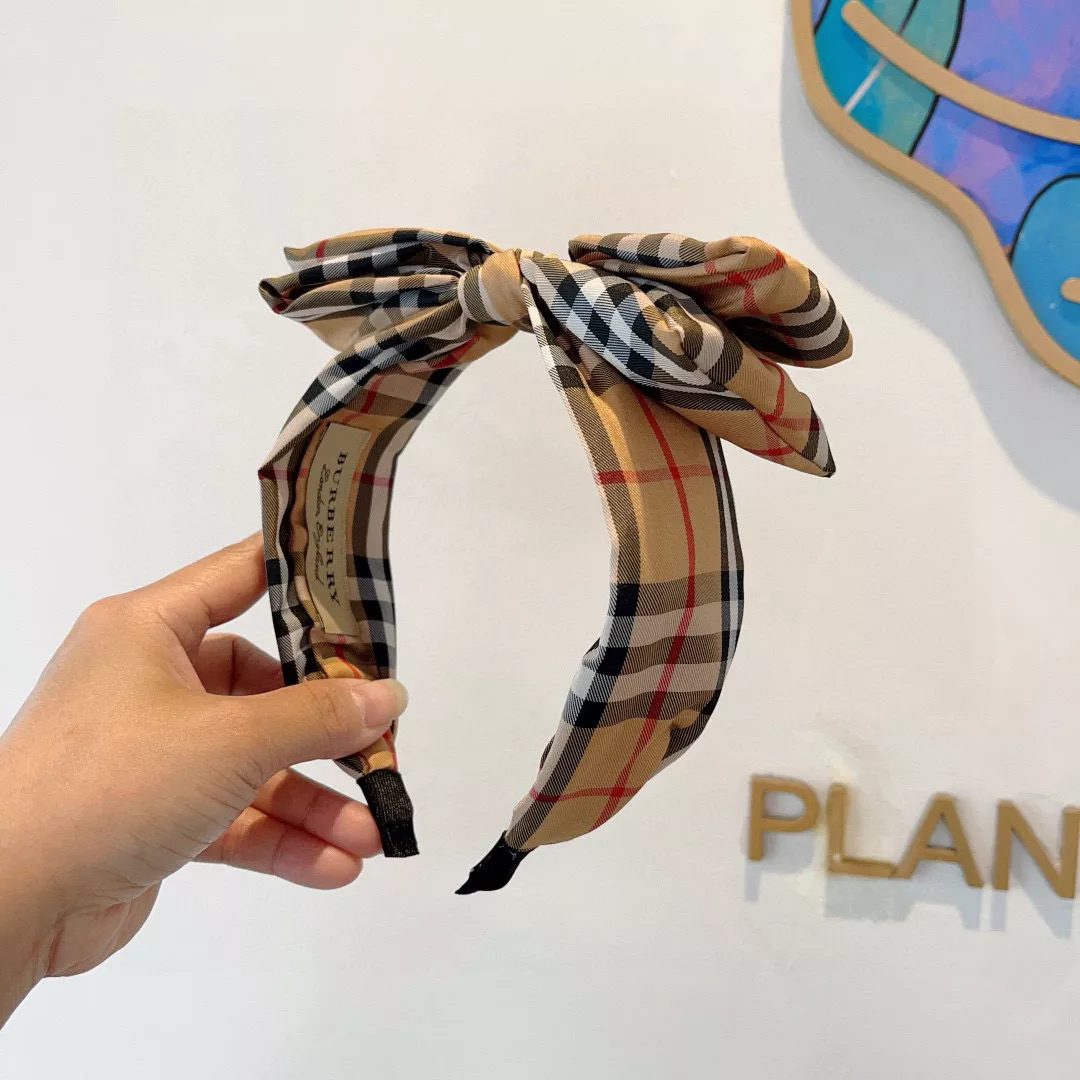 Burberry Headband For Women Soft 8011