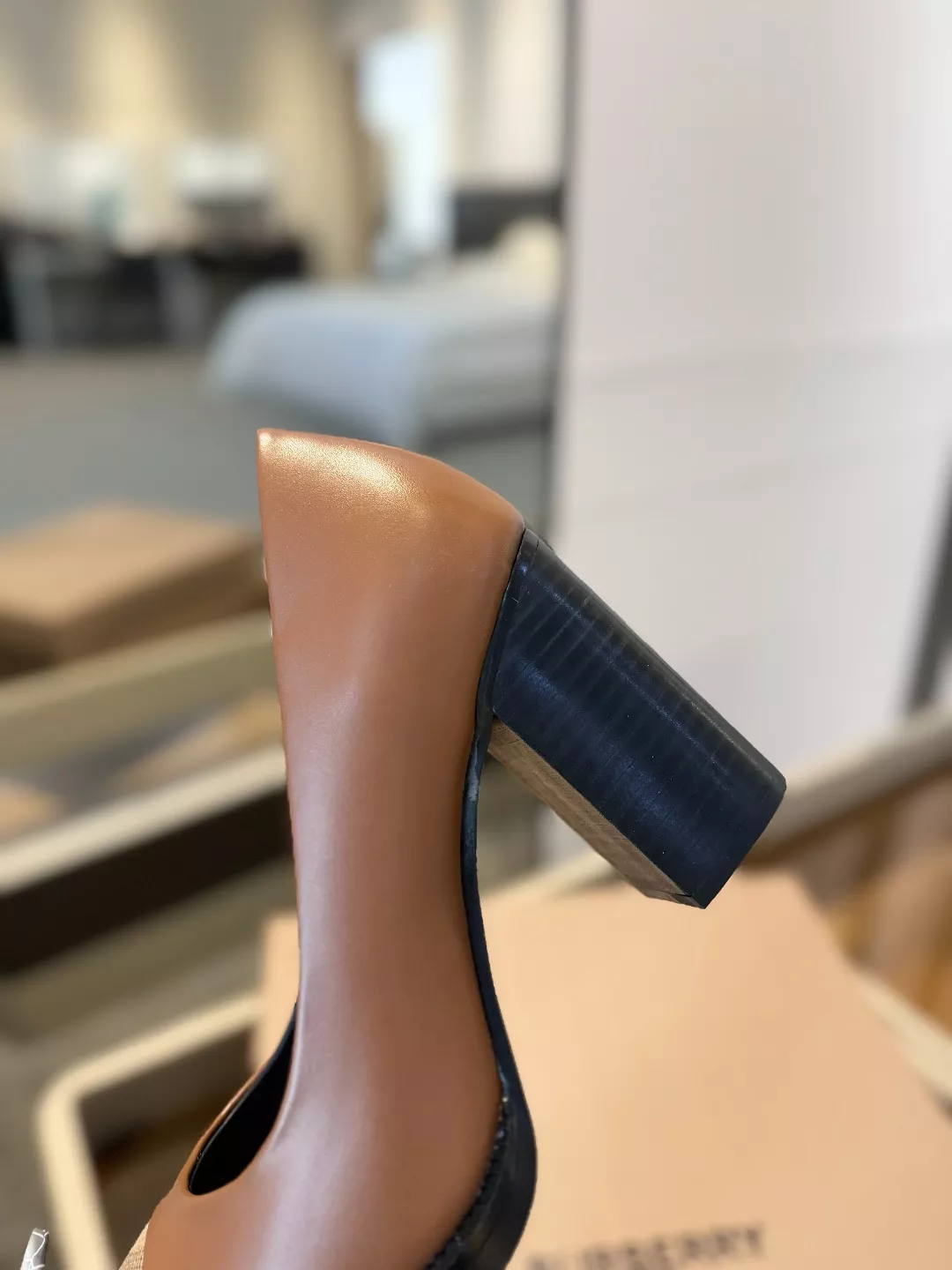 Burberry High-Heeled Shoes For Women EasyMatch 6625