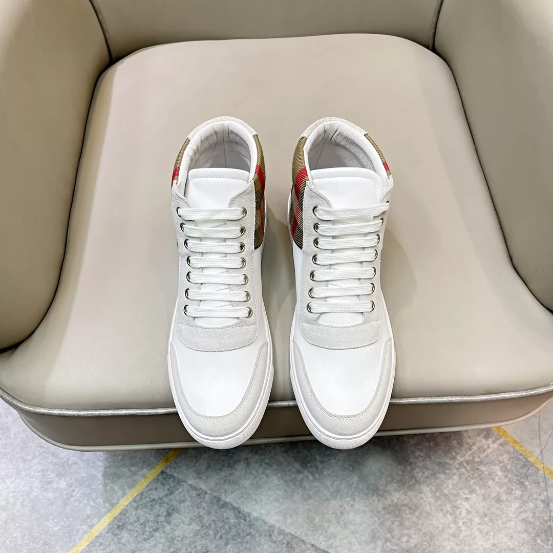 Burberry High Tops Shoes For Men Durable 3150