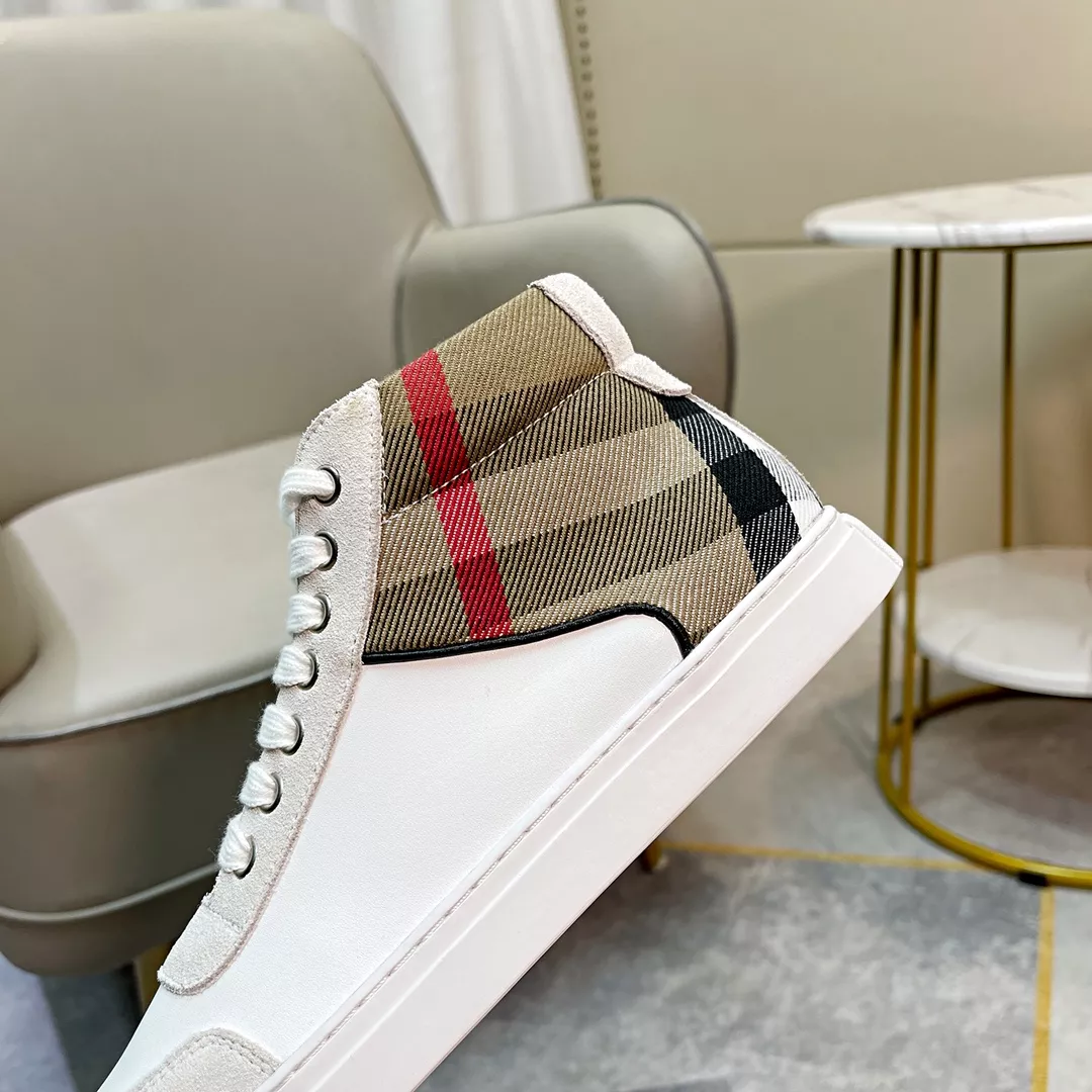 Burberry High Tops Shoes For Men Durable 3150