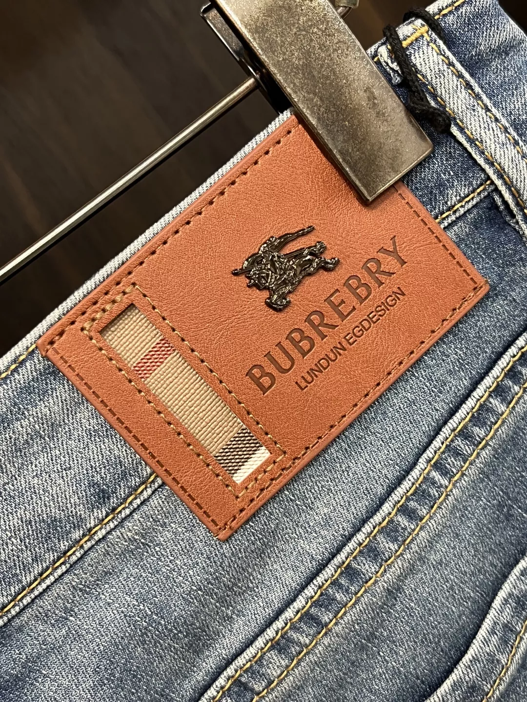 Burberry Jeans For Men Durable 7408